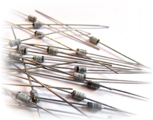 33V 500mW Zener Diode - 1N973B Motorola (Min Order Quantity 1 pc for this Product)